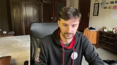 Snapshot of placebo14 chatting on 12.19.24 placebo14 online show from 12.19.24