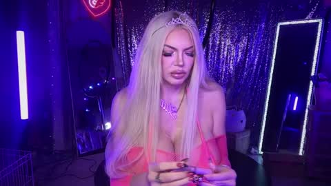 Dumb bimbo fuck doll online show from 09.12.25
