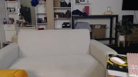 Snapshot of plasticgirll chatting on 12.27.24 plasticgirll online show from 12.27.24