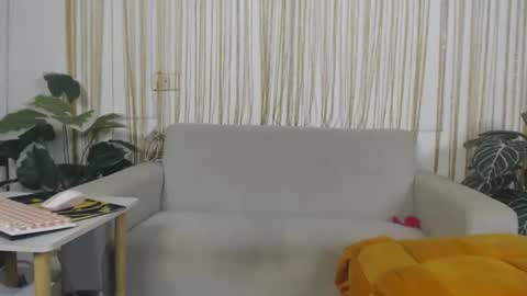 Snapshot of plasticgirll chatting on 02.27.26 plasticgirll online show from 02.27.26