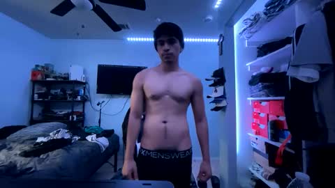 X X X online show from 11.18.25