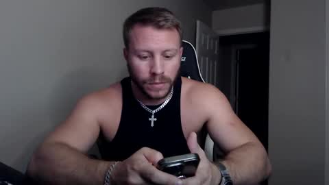 Snapshot of player2pawns chatting on 10.03.25 Player online show from 10.03.25