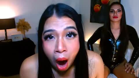 Snapshot of playful_angel1598 chatting on 02.01.25 ARA online show from 02.01.25