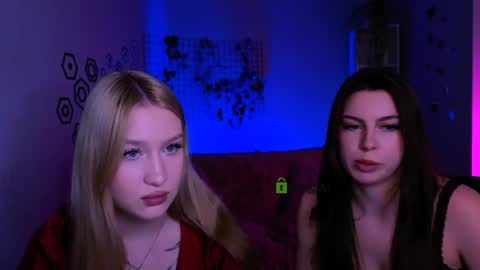 Sophie online show from 04.17.26