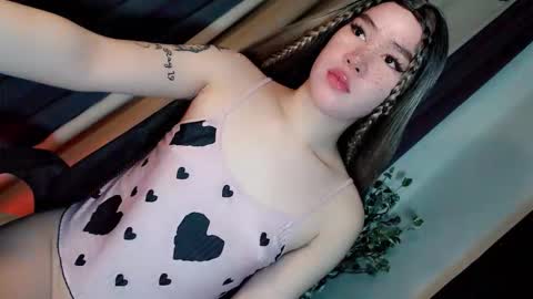 kate online show from 04.13.26