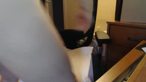 Snapshot of playfulmann chatting on 03.17.26 playfulmann online show from 03.17.26