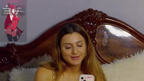 Snapshot of playfulnicole chatting on 10.08.25 PlayfulNicole online show from 10.08.25