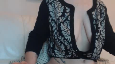 PlayfulSamira online show from 09.14.25