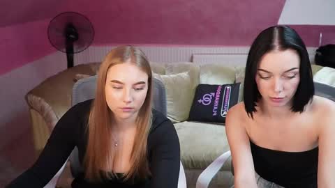 Lana online show from 11.18.25