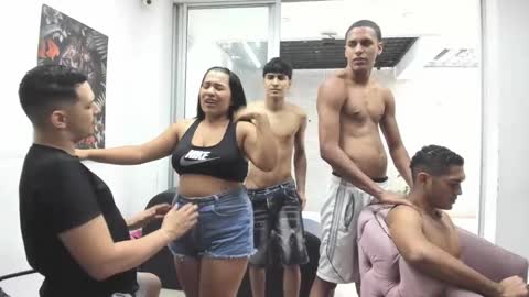 Snapshot of playhardsex chatting on 01.28.25   online show from 01.28.25