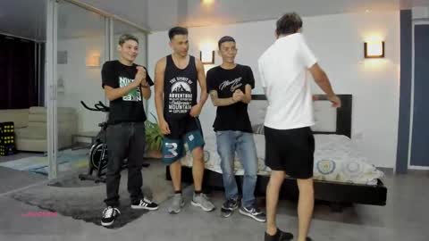 Snapshot of playhardsex chatting on 09.08.25   online show from 09.08.25