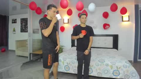 Snapshot of playhardsex chatting on 09.21.25   online show from 09.21.25