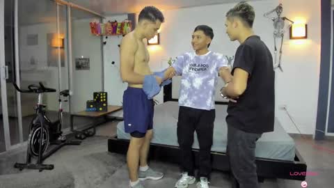 Snapshot of playhardsex chatting on 10.06.25   online show from 10.06.25