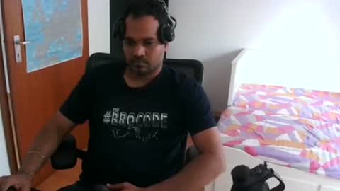 Snapshot of pleasure5845 chatting on 05.19.26 Sam online show from 05.19.26