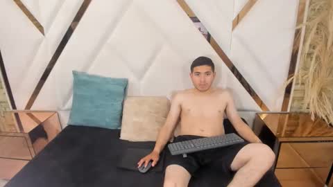 pleasure_duoo online show from 10.04.25