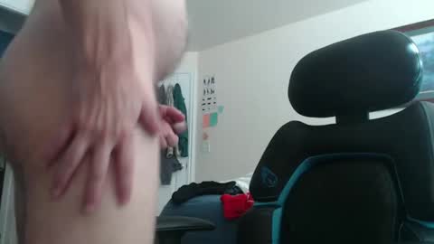 Pleasure Giver online show from 01.21.25