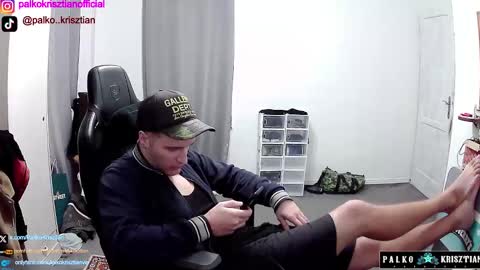 plkrisztian online show from 12.19.25