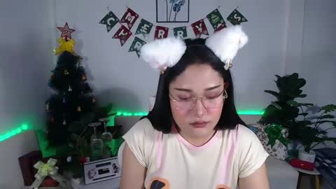 Ploysai online show from 12.06.24