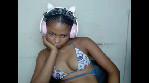 plumnjuicyx online show from 02.26.25