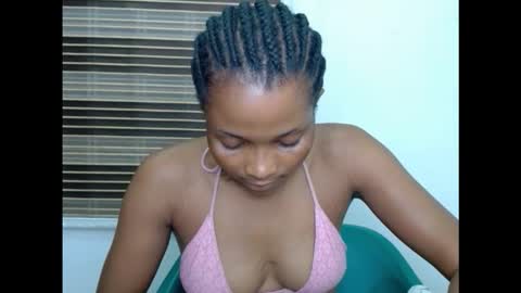 plumnjuicyx online show from 12.03.25