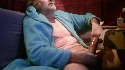 Fratzz online show from 02.17.25