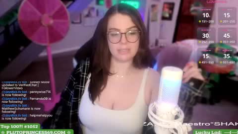 Snapshot of plutoprincess69 chatting on 03.08.25 Pluto Princess online show from 03.08.25