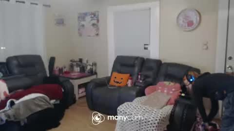 PocketPlywood online show from 11.28.25