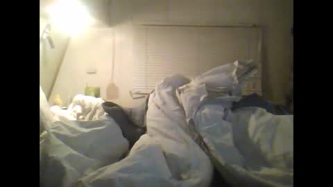 Snapshot of podzimek chatting on 01.31.25 podzimek online show from 01.31.25