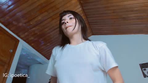 Snapshot of poeeticaa_ chatting on 01.18.25 IG ipoetica online show from 01.18.25