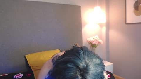  Luna  online show from 01.04.25