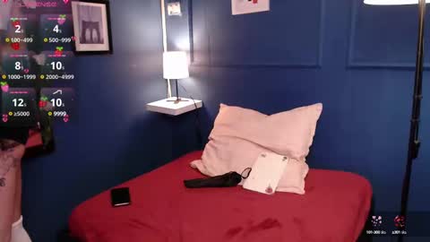  Luna  online show from 03.05.25