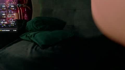 Poison Eva  online show from 02.22.25