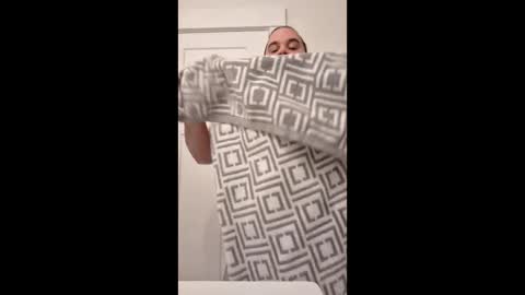 Snapshot of pokegaymer69 chatting on 01.17.26 Pokegaymer69 online show from 01.17.26