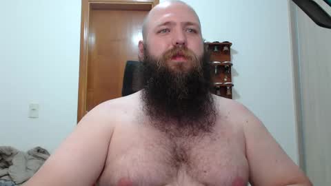 Snapshot of polar_bear91 chatting on 02.14.25 Bear online show from 02.14.25