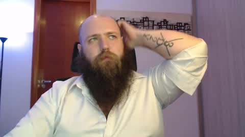 Snapshot of polar_bear91 chatting on 02.25.25 Bear online show from 02.25.25