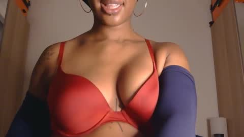 Snapshot of poleheathen chatting on 10.08.25 Heathen online show from 10.08.25