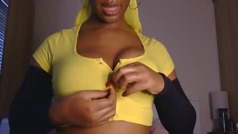 Snapshot of poleheathen chatting on 10.17.25 Heathen online show from 10.17.25