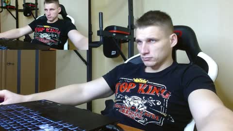 Poliglot online show from 12.04.24