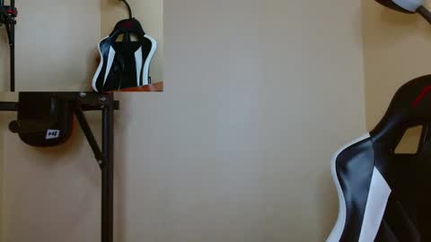 Poliglot online show from 01.14.25