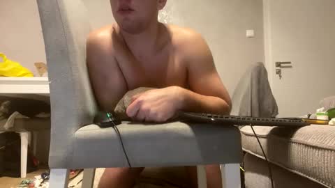 polishboooy2003 online show from 11.22.25