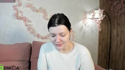 Polly online show from 09.15.25