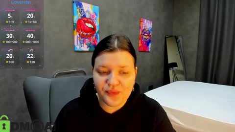 Polly online show from 10.29.25