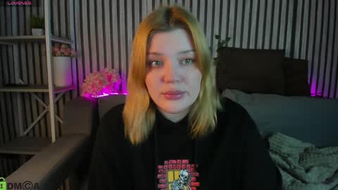 Polly online show from 04.03.26