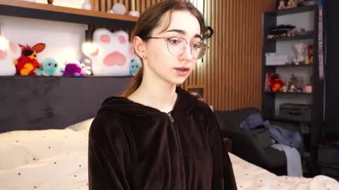 Polly online show from 03.05.26