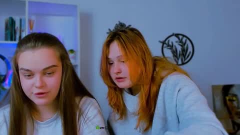 Snapshot of polly_cute1 chatting on 02.20.26 polly_cute1 online show from 02.20.26