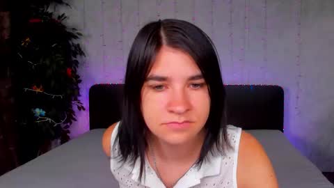 Polly online show from 09.16.25