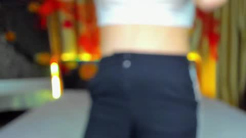 Polly online show from 11.05.25