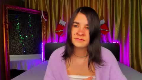 Polly online show from 01.06.26