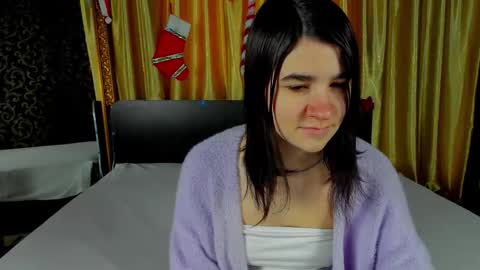 Polly online show from 02.04.26