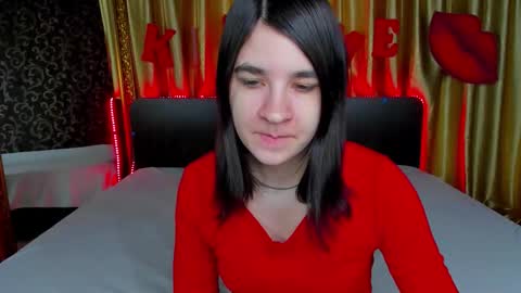 Polly online show from 03.04.26